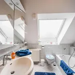 דירה Im Gruenen, 10 Km Rv, 30 Km Bodensee, Kueche Bad Balkon Wolpertswende